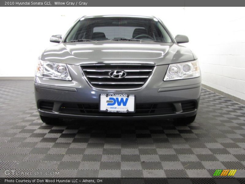 Willow Gray / Gray 2010 Hyundai Sonata GLS