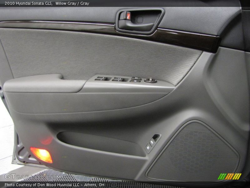 Willow Gray / Gray 2010 Hyundai Sonata GLS