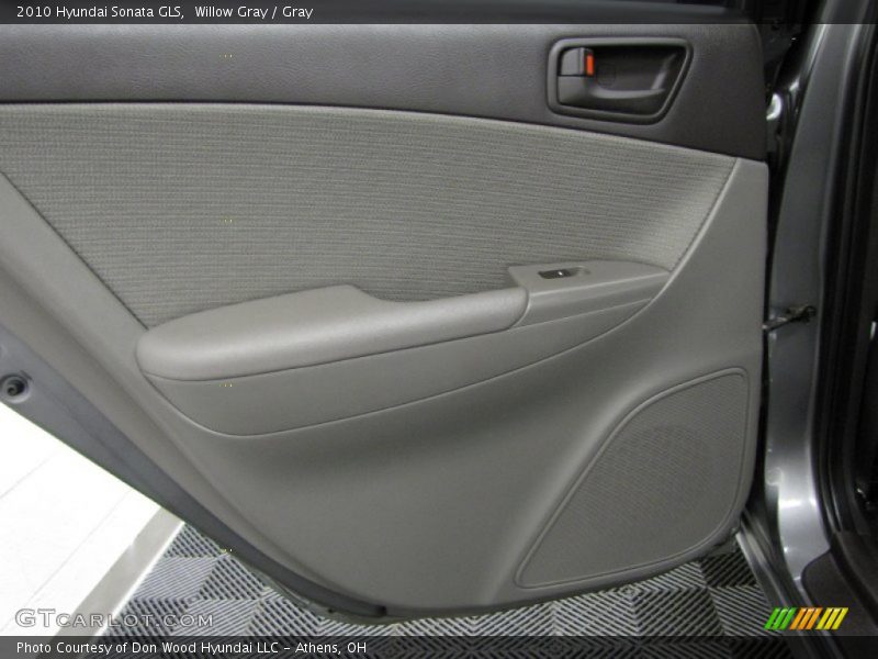Willow Gray / Gray 2010 Hyundai Sonata GLS