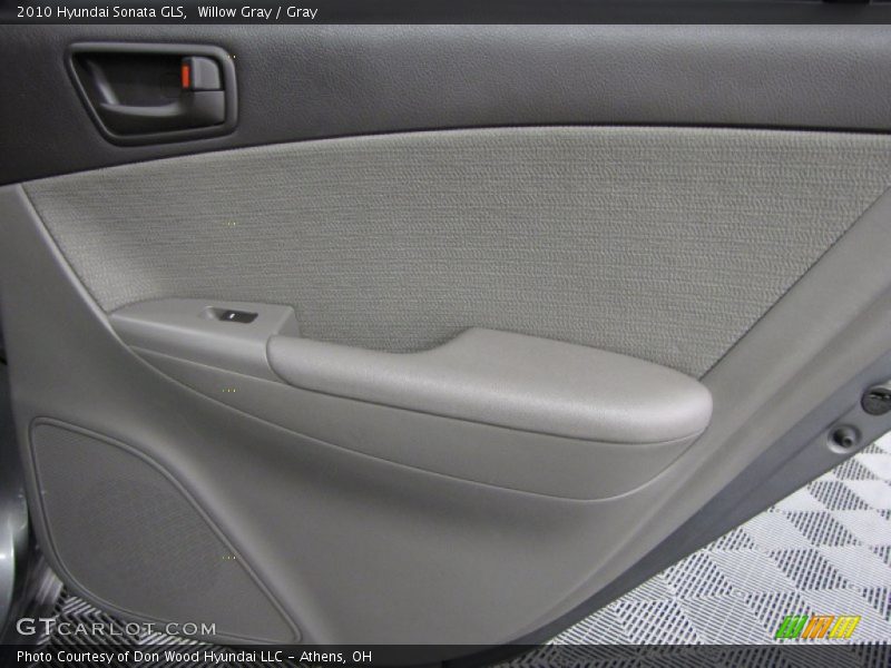 Willow Gray / Gray 2010 Hyundai Sonata GLS