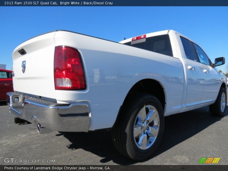 Bright White / Black/Diesel Gray 2013 Ram 1500 SLT Quad Cab