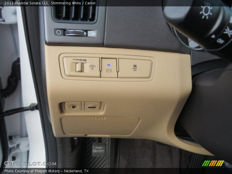 Shimmering White / Camel 2013 Hyundai Sonata GLS