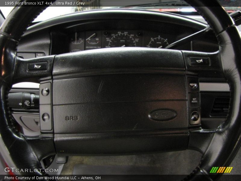 1995 Bronco XLT 4x4 Steering Wheel