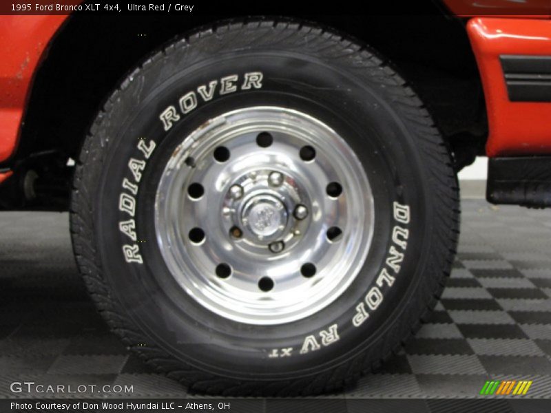Ultra Red / Grey 1995 Ford Bronco XLT 4x4