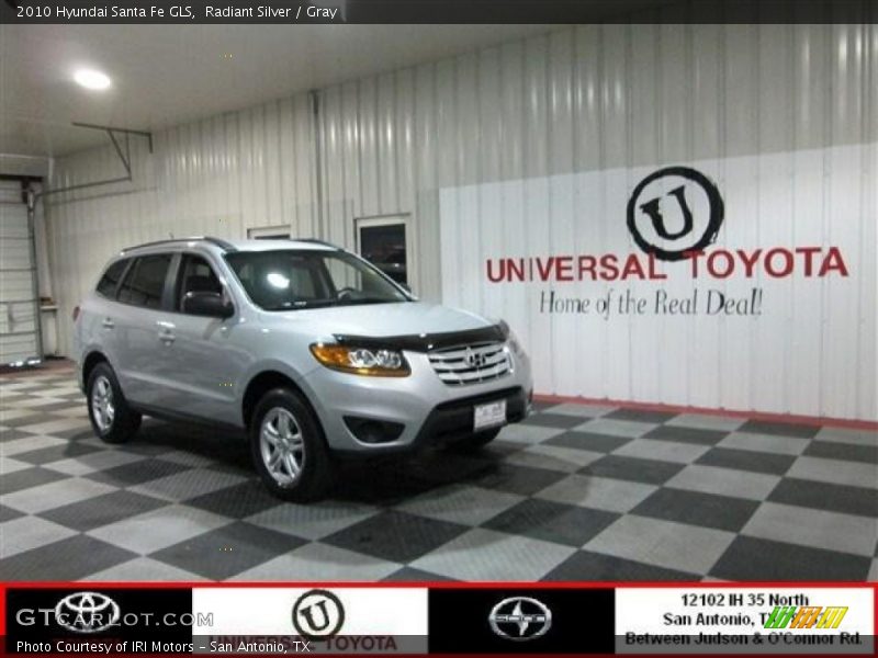 Radiant Silver / Gray 2010 Hyundai Santa Fe GLS