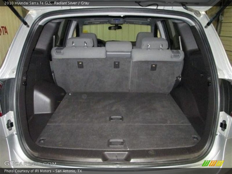 Radiant Silver / Gray 2010 Hyundai Santa Fe GLS