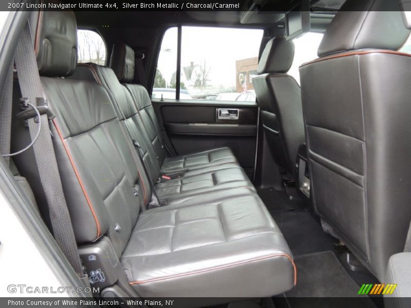 Rear Seat of 2007 Navigator Ultimate 4x4