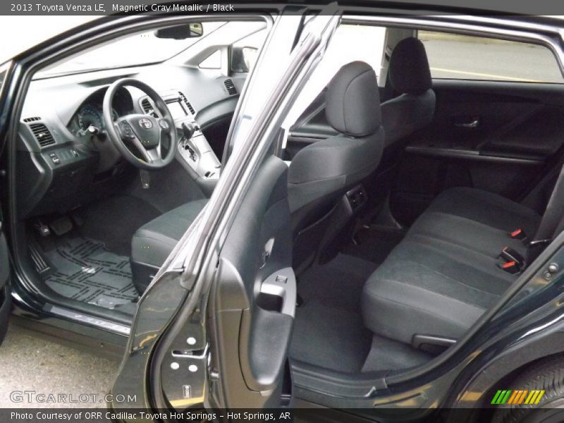 Magnetic Gray Metallic / Black 2013 Toyota Venza LE