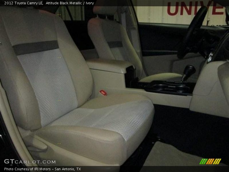 Attitude Black Metallic / Ivory 2012 Toyota Camry LE