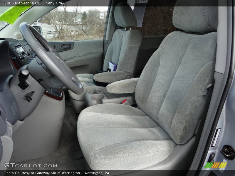 Front Seat of 2006 Sedona EX