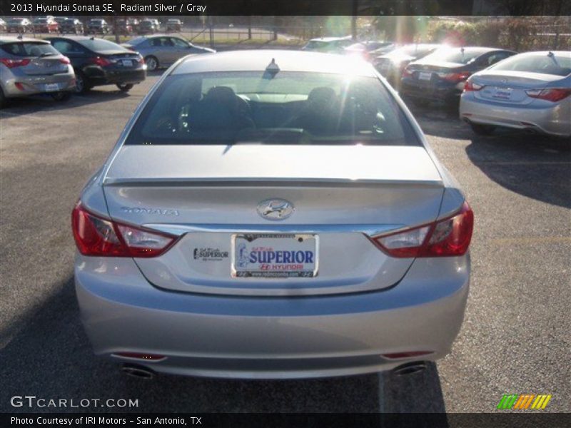 Radiant Silver / Gray 2013 Hyundai Sonata SE