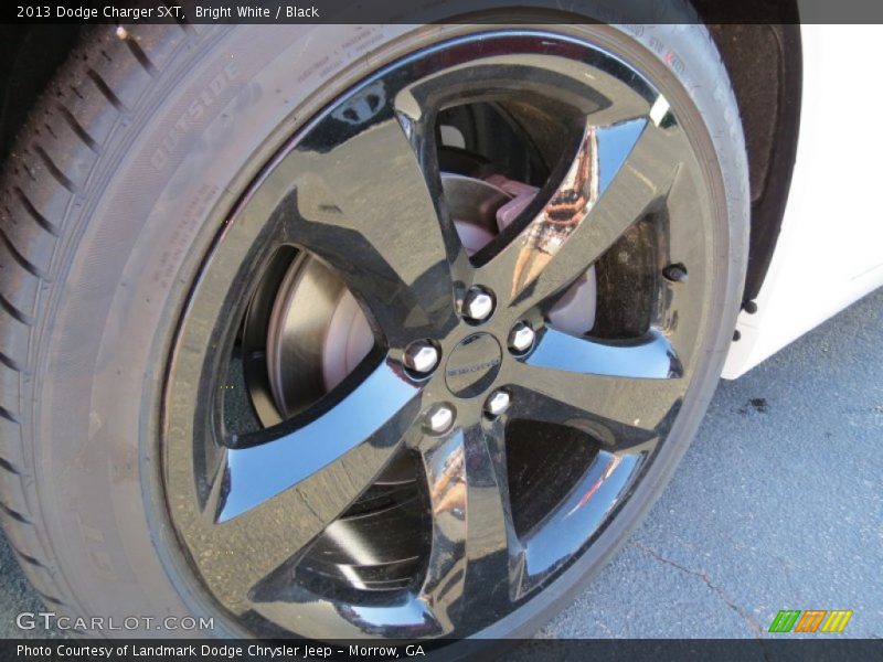 Bright White / Black 2013 Dodge Charger SXT