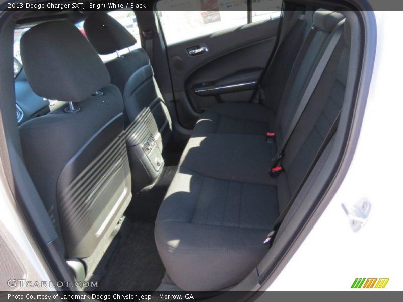 Bright White / Black 2013 Dodge Charger SXT