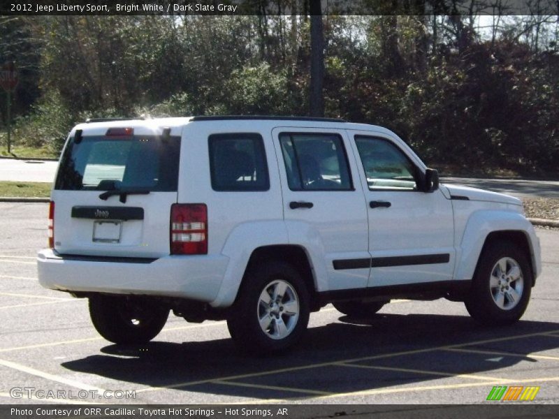 Bright White / Dark Slate Gray 2012 Jeep Liberty Sport