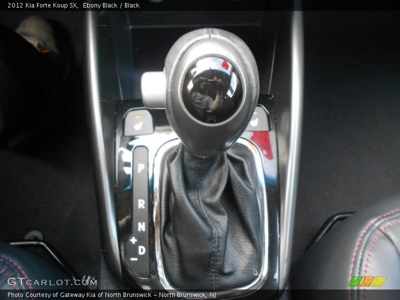  2012 Forte Koup SX 6 Speed Sportmatic Automatic Shifter