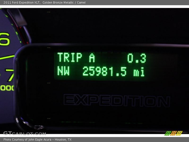 Golden Bronze Metallic / Camel 2011 Ford Expedition XLT