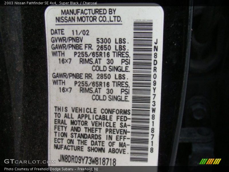 Super Black / Charcoal 2003 Nissan Pathfinder SE 4x4