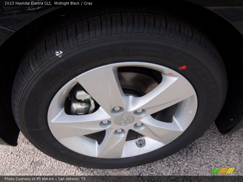 Midnight Black / Gray 2013 Hyundai Elantra GLS