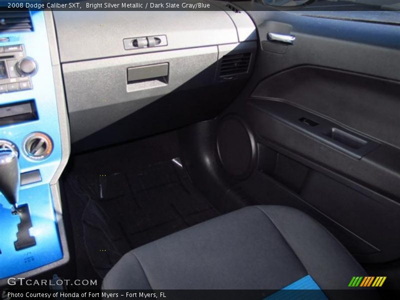 Bright Silver Metallic / Dark Slate Gray/Blue 2008 Dodge Caliber SXT