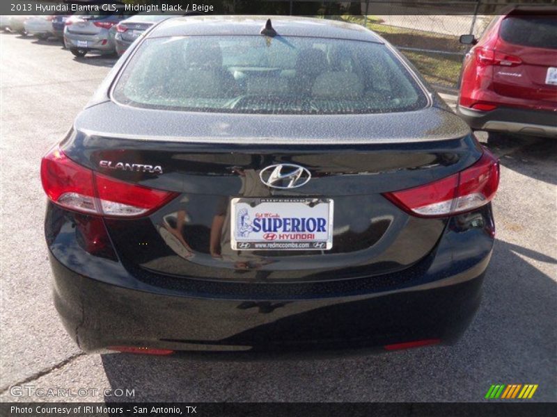 Midnight Black / Beige 2013 Hyundai Elantra GLS
