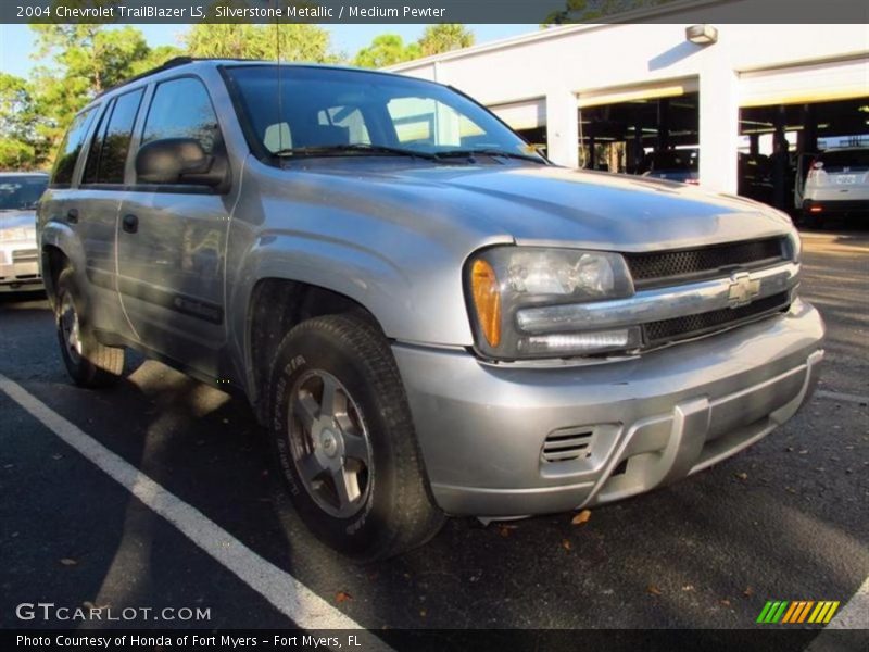 Silverstone Metallic / Medium Pewter 2004 Chevrolet TrailBlazer LS