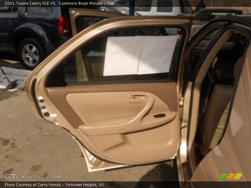 Cashmere Beige Metallic / Oak 2001 Toyota Camry XLE V6