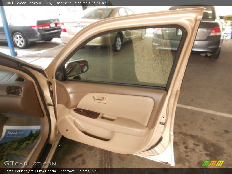 Cashmere Beige Metallic / Oak 2001 Toyota Camry XLE V6