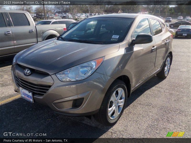 Chai Bronze / Taupe 2013 Hyundai Tucson GL
