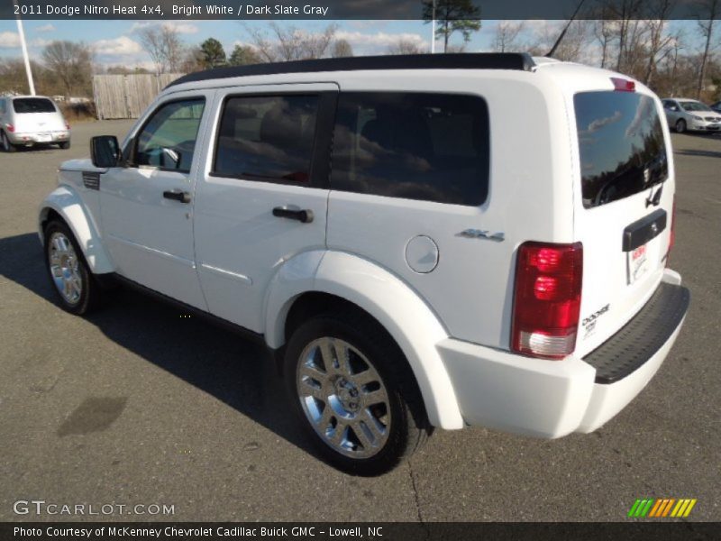 Bright White / Dark Slate Gray 2011 Dodge Nitro Heat 4x4