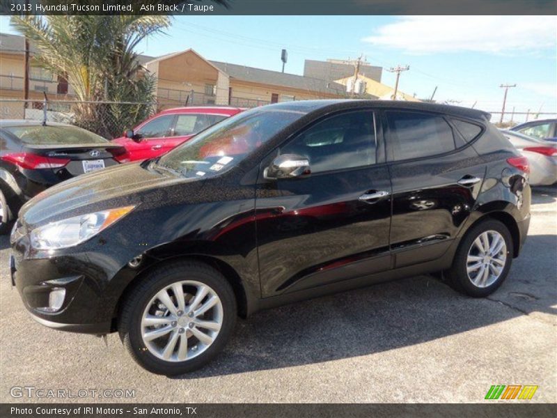 Ash Black / Taupe 2013 Hyundai Tucson Limited