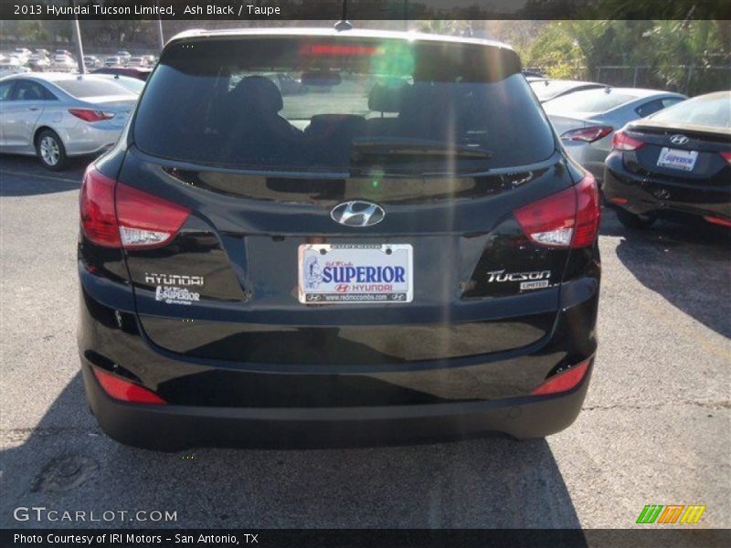 Ash Black / Taupe 2013 Hyundai Tucson Limited