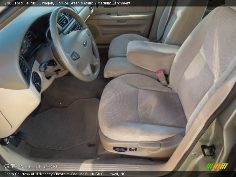 Front Seat of 2001 Taurus SE Wagon