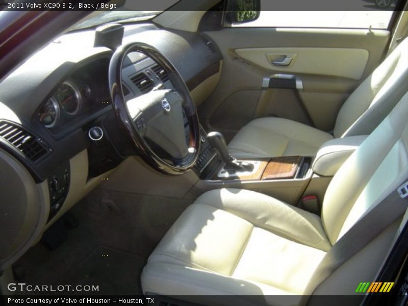 Black / Beige 2011 Volvo XC90 3.2