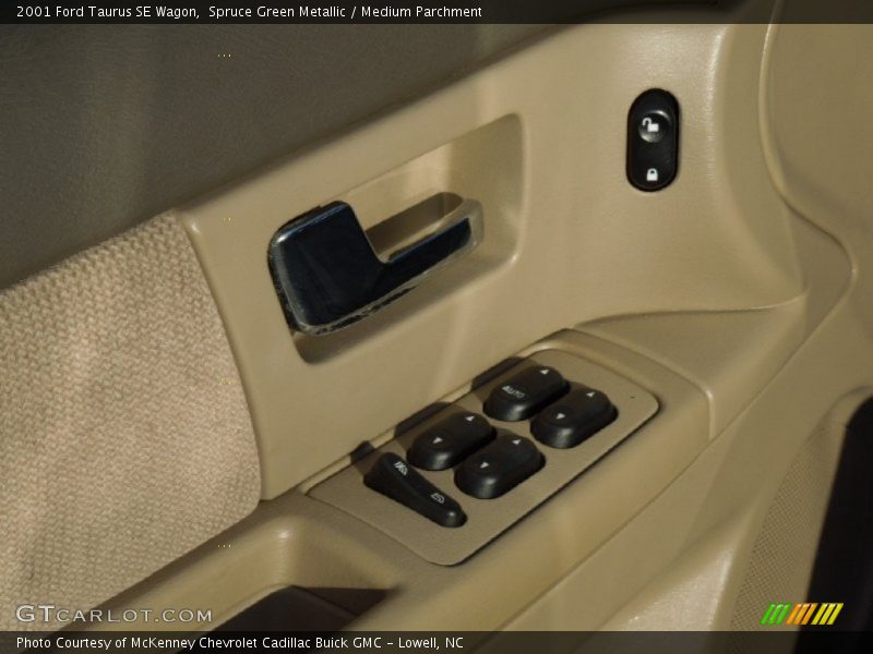 Spruce Green Metallic / Medium Parchment 2001 Ford Taurus SE Wagon