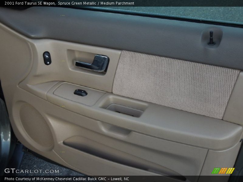 Spruce Green Metallic / Medium Parchment 2001 Ford Taurus SE Wagon