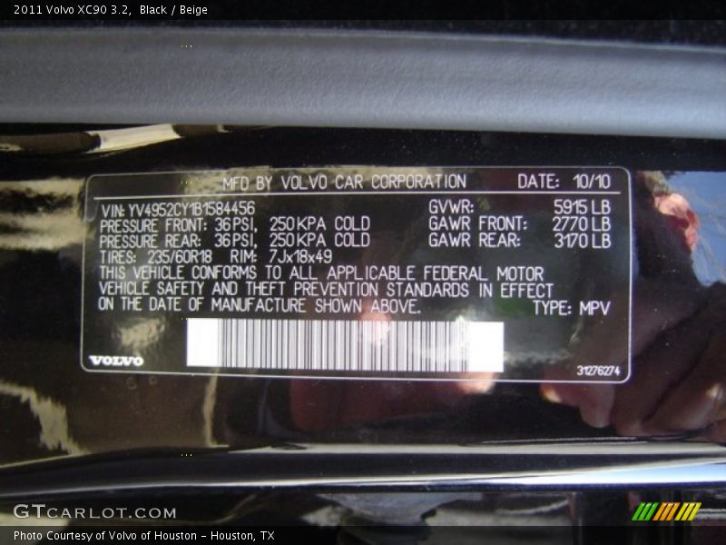 Black / Beige 2011 Volvo XC90 3.2