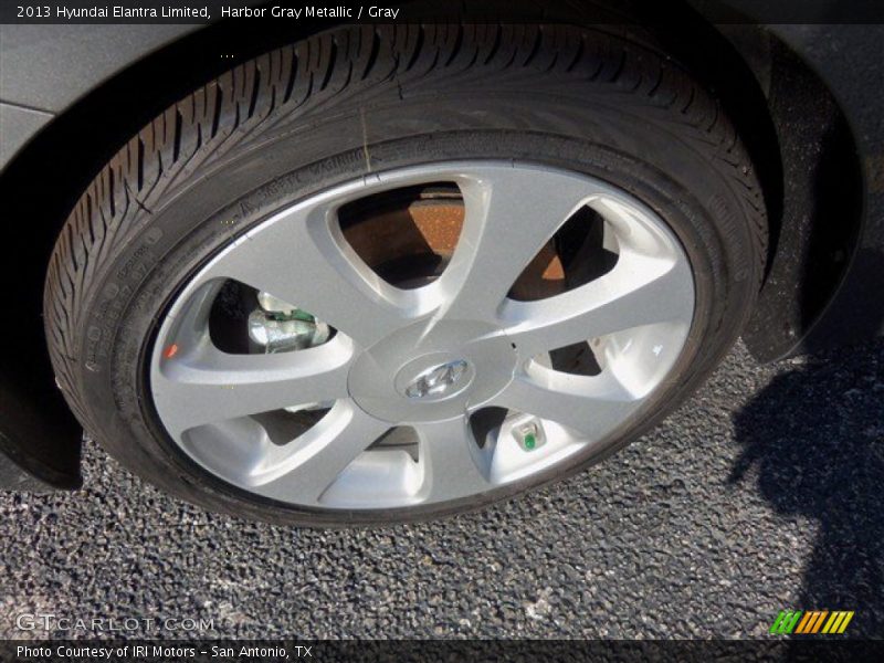 Harbor Gray Metallic / Gray 2013 Hyundai Elantra Limited