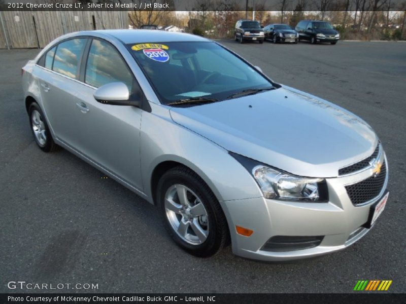 Silver Ice Metallic / Jet Black 2012 Chevrolet Cruze LT