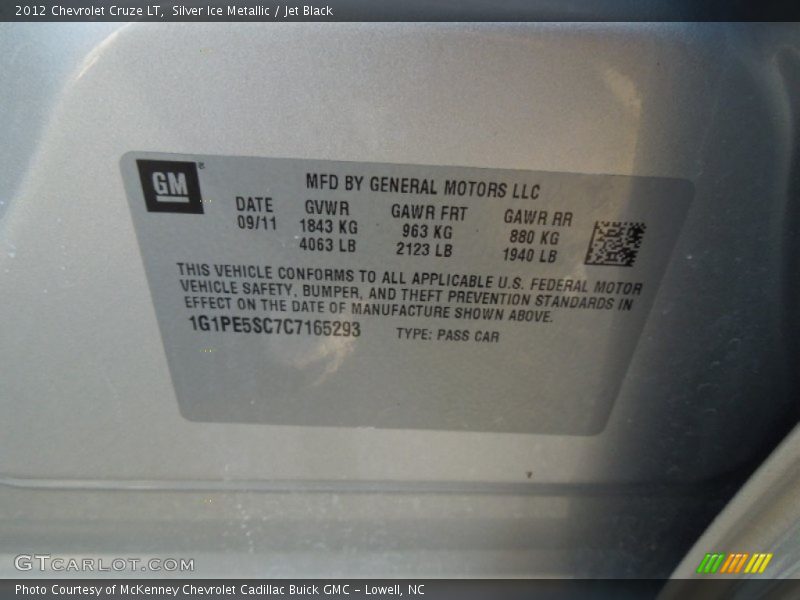 Silver Ice Metallic / Jet Black 2012 Chevrolet Cruze LT