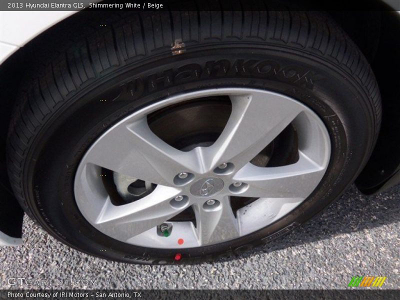 Shimmering White / Beige 2013 Hyundai Elantra GLS