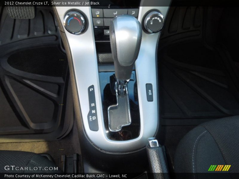 Silver Ice Metallic / Jet Black 2012 Chevrolet Cruze LT