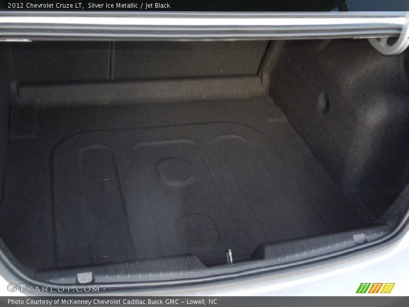 Silver Ice Metallic / Jet Black 2012 Chevrolet Cruze LT