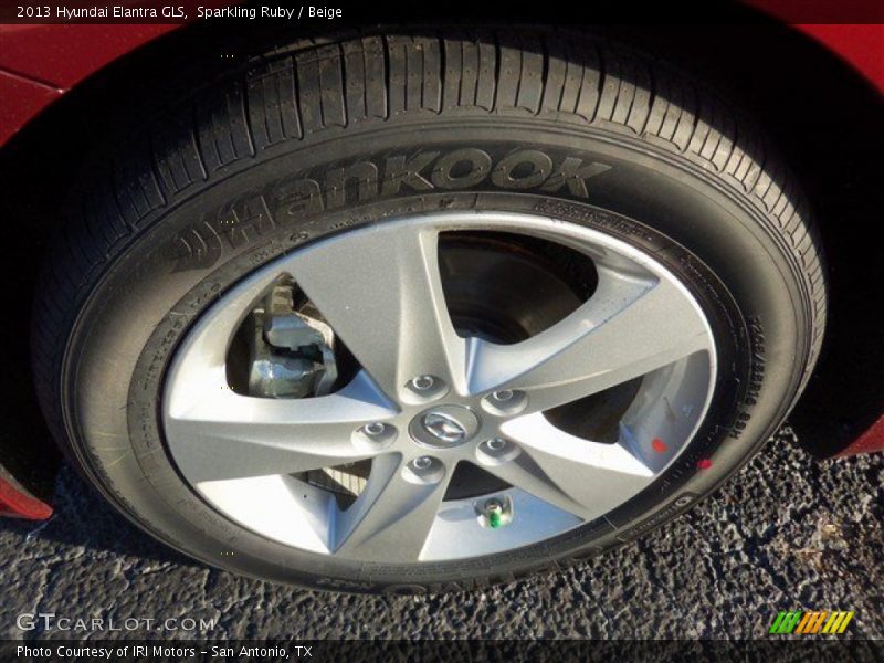 Sparkling Ruby / Beige 2013 Hyundai Elantra GLS