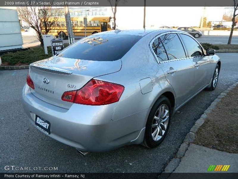 Liquid Platinum / Graphite 2009 Infiniti G 37 x Sedan