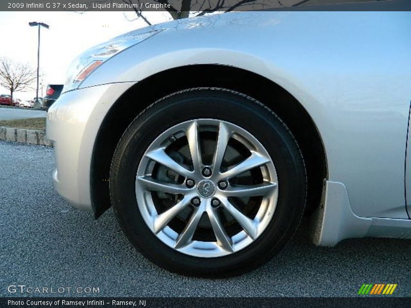 Liquid Platinum / Graphite 2009 Infiniti G 37 x Sedan
