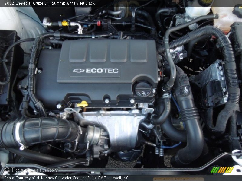 Summit White / Jet Black 2012 Chevrolet Cruze LT