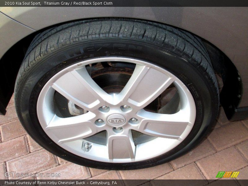 Titanium Gray / Red/Black Sport Cloth 2010 Kia Soul Sport