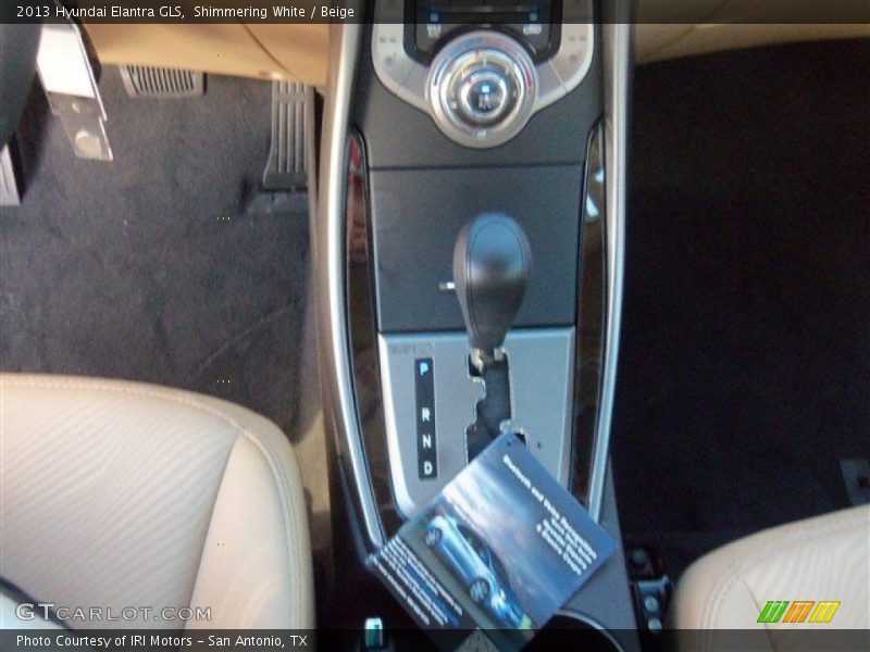 Shimmering White / Beige 2013 Hyundai Elantra GLS