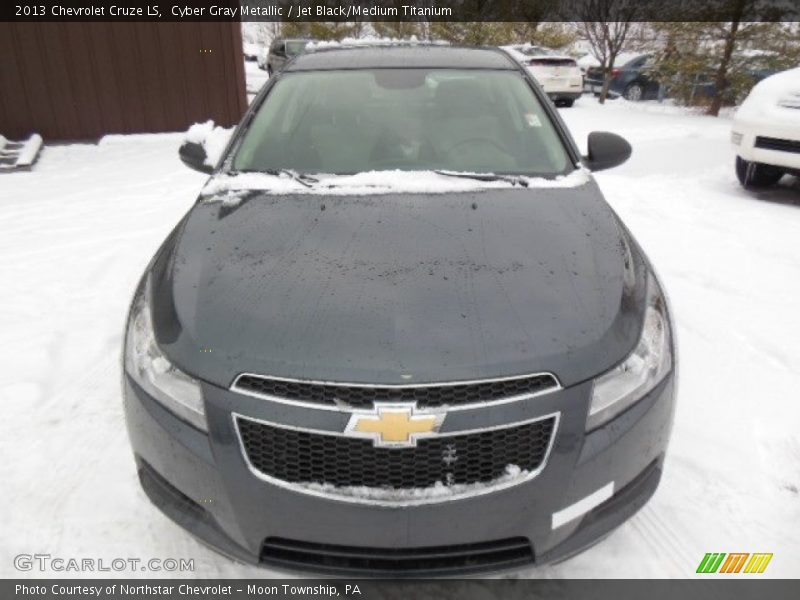 Cyber Gray Metallic / Jet Black/Medium Titanium 2013 Chevrolet Cruze LS