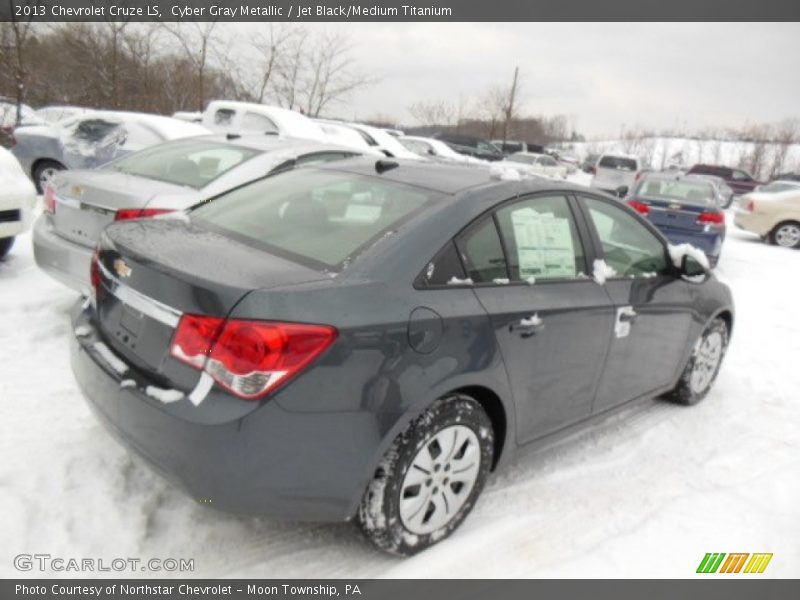 Cyber Gray Metallic / Jet Black/Medium Titanium 2013 Chevrolet Cruze LS